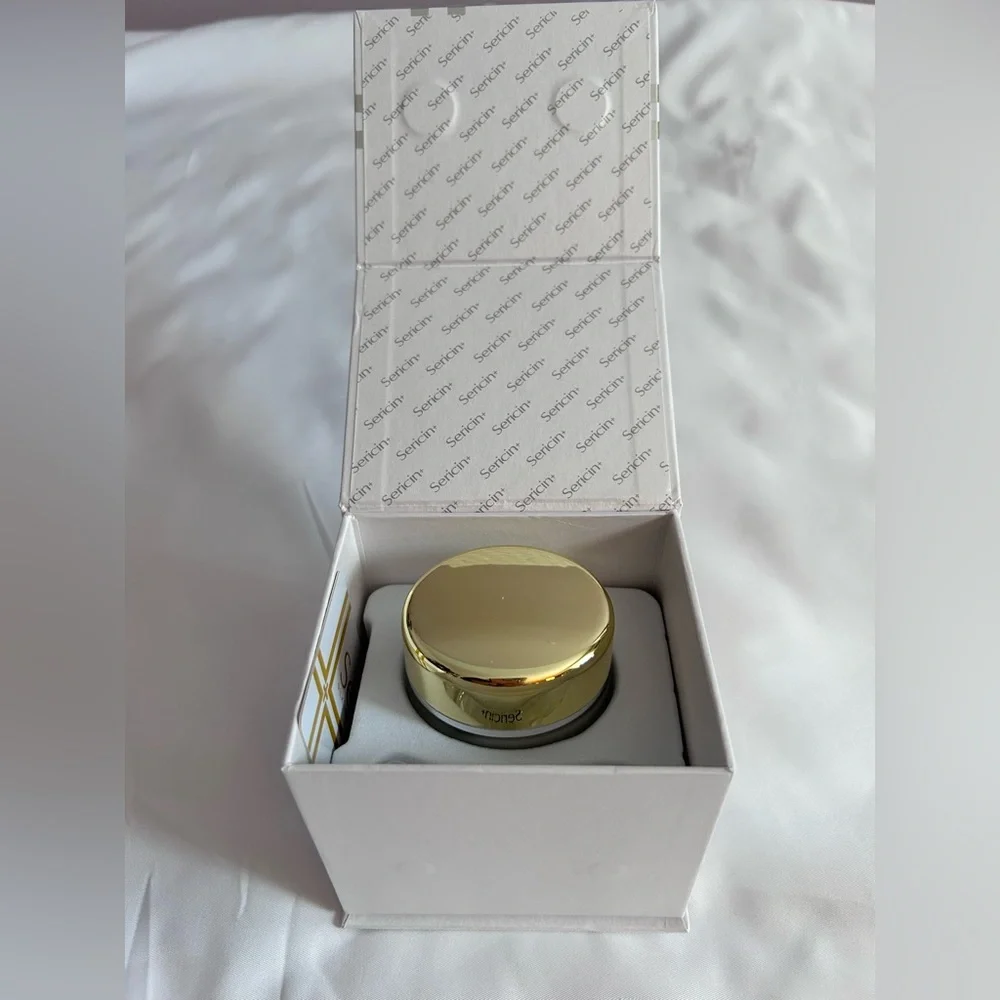 Sericin Plus Skincare Moisturizing Cream 1.7 oz New In box